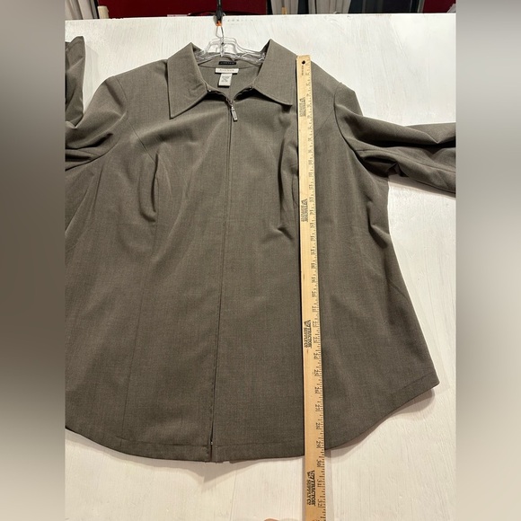 Avenue Women’s Stretch Zip Front Blazer Jacket Gray Size 22/24 Career Work - Picture 5 of 6